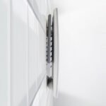 Adjustable Fog Free Mirror - Image 9