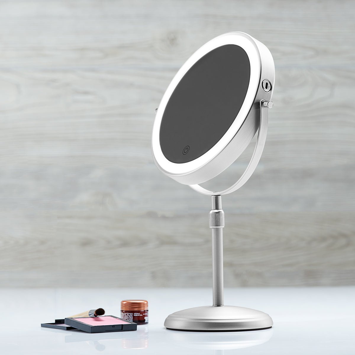 210202-z1.jpg Best Adjustable Vanity Mirror - Image 1