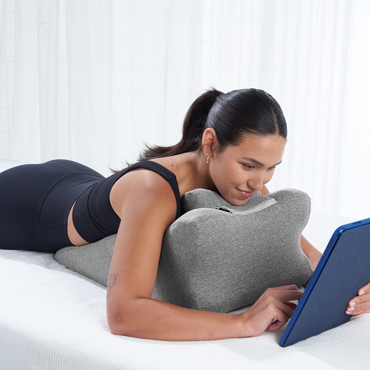 210446-z1.jpg Prone Position Cushion - Image 1